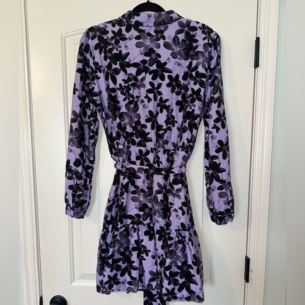 Simply Vera Vera Wang Black and Purple Sheath Dress